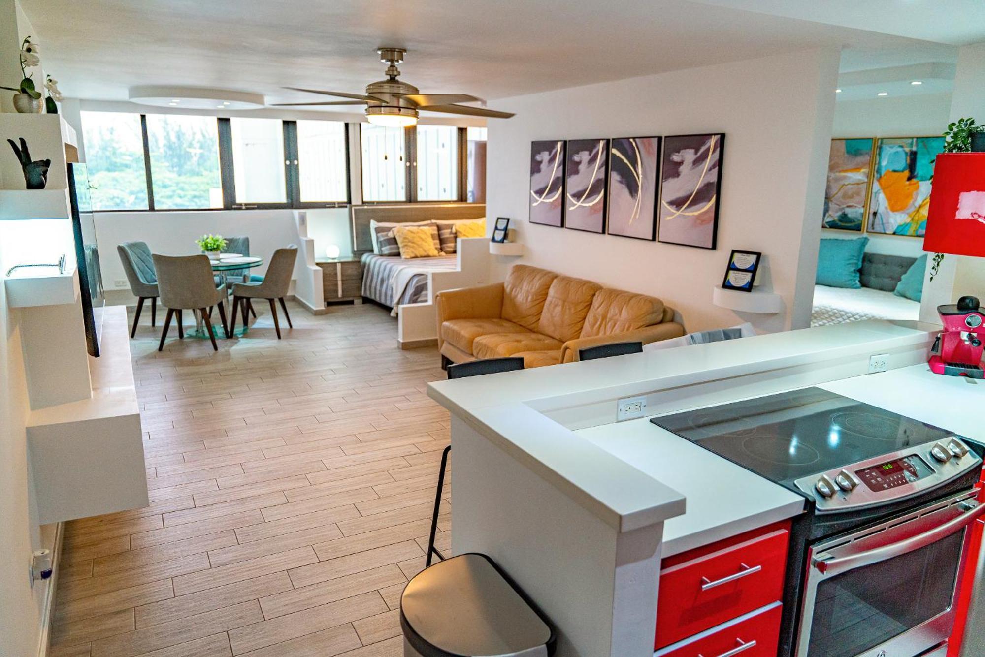 סן חואן Beachfront Bliss At Isla Verde מראה חיצוני תמונה